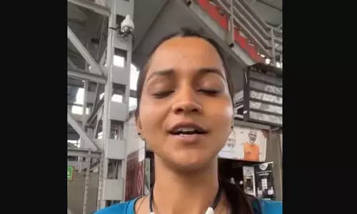 बिलासपुर आ रही एक्ट्रेस के साथ लूटपाट की कोशिश बिलासपुर आ रही एक्ट्रेस के साथ लूटपाट की कोशिश