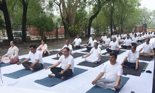 RUIDP में 11वां अंतर्राष्ट्रीय योग दिवस मनाया गया, 100 से अधिक प्रतिभागी शामिल