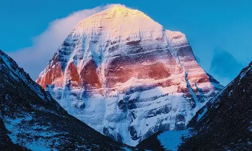 Sahibabad: कैलाश मानसरोवर यात्रा का दूसरा दल हुआ रवाना