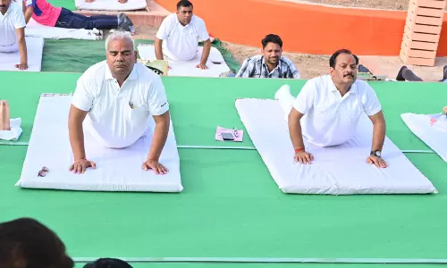 Jaipur: 11 वें अंतर्राष्ट्रीय योग दिवस पर फलौदी दुर्ग में ऐतिहासिक आयोजन