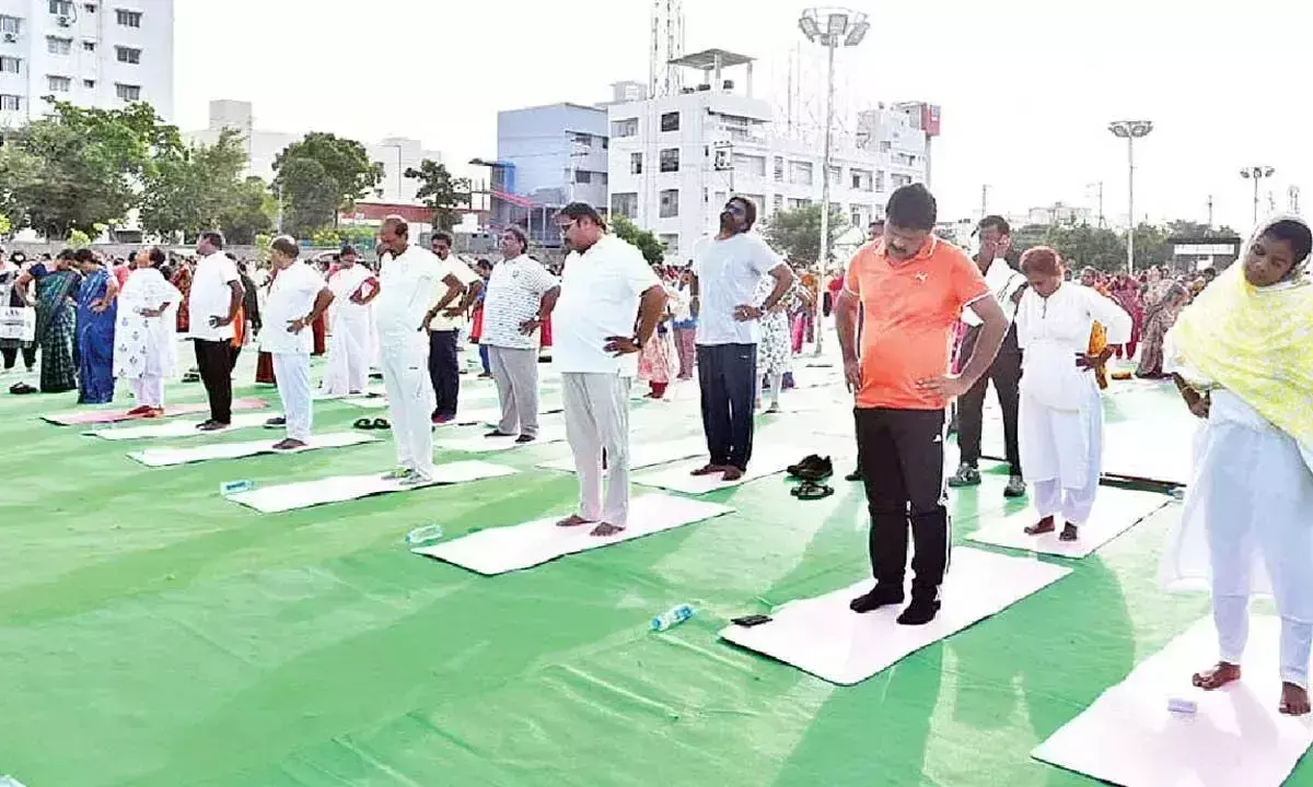 Andhra: प्रकाशम में आज 11 लाख लोग करेंगे योग