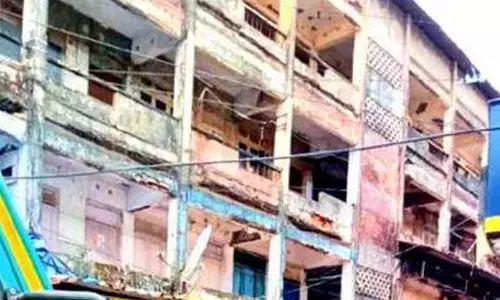 पणजी की 16 इमारतें असुरक्षित घोषित: CCP ध्वस्त करने या पुनर्निर्माण पर विचार पणजी की 16 इमारतें असुरक्षित घोषित: CCP ध्वस्त करने या पुनर्निर्माण पर विचार