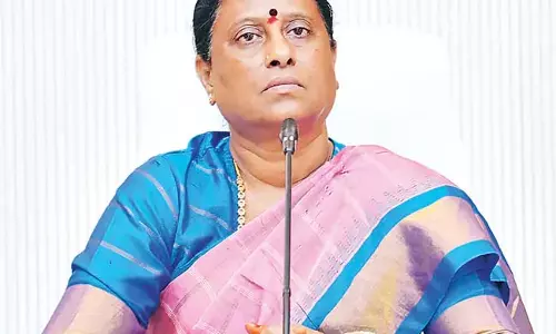 भद्रकाली देवी बोनालु ने स्थगित किया: Minister Surekha