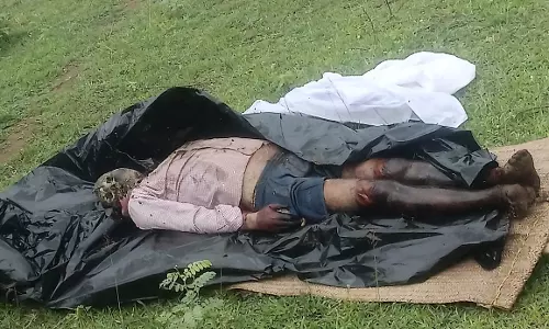 Latehar: 8 दिन से लापता युवक का शव जंगल में पेड़ से लटका मिला
