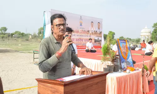 Churu: प्रधानमंत्री के संबोधन के साथ जिले में हजारों लोगों ने किया सामूहिक योगाभ्यास