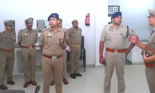 Bareilly: पुलिस व्यवस्था का जायजा लेने पहुंचे एसएसपी