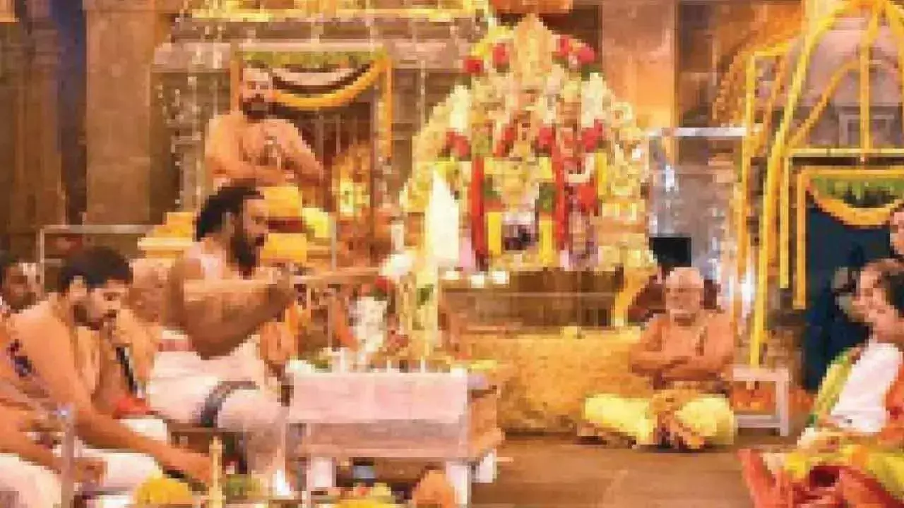 Telangana: कल्याण कोष राज्य में अर्चकों और मंदिर कर्मचारियों के लिए वरदान बन गया