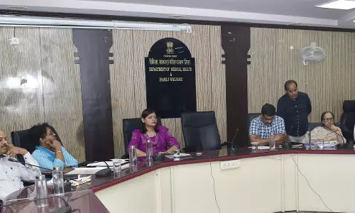 Jaipur: विभिन्न स्वास्थ्य कार्यक्रमों की समीक्षा