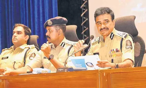 यातायात नियंत्रण के लिए उच्च गति वाले कैमरे यातायात नियंत्रण के लिए उच्च गति वाले कैमरे