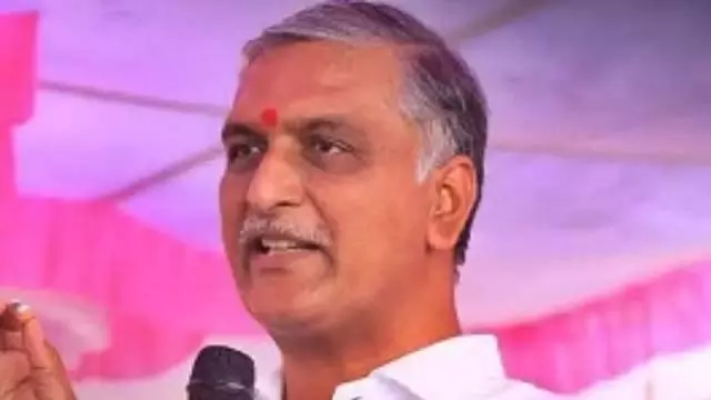 BRS नेता हरीश राव ने रायथु भरोसा मुद्दे पर आउटर रिंग रोड को जाम करने की धमकी दी BRS नेता हरीश राव ने रायथु भरोसा मुद्दे पर आउटर रिंग रोड को जाम करने की धमकी दी