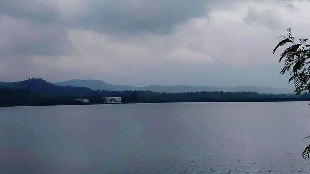 Pune: भारी बारिश के बाद खडकवासला बांध 63.30% क्षमता पर पहुंचा Pune: भारी बारिश के बाद खडकवासला बांध 63.30% क्षमता पर पहुंचा