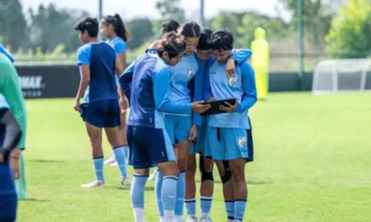 क्रिस्पिन छेत्री ने कहा कि उनकी टीम एएफसी महिला एशियाई कप 2026 क्वालीफायर के लिए अच्छी तरह से है तैयार क्रिस्पिन छेत्री ने कहा कि उनकी टीम एएफसी महिला एशियाई कप 2026 क्वालीफायर के लिए अच्छी तरह से है तैयार