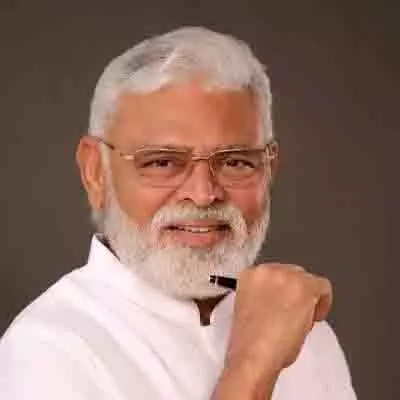 जगन की रैली के दौरान आंध्र पुलिस के आदेशों का उल्लंघन करने के आरोप में YSRCP नेता पर मामला दर्ज जगन की रैली के दौरान आंध्र पुलिस के आदेशों का उल्लंघन करने के आरोप में YSRCP नेता पर मामला दर्ज