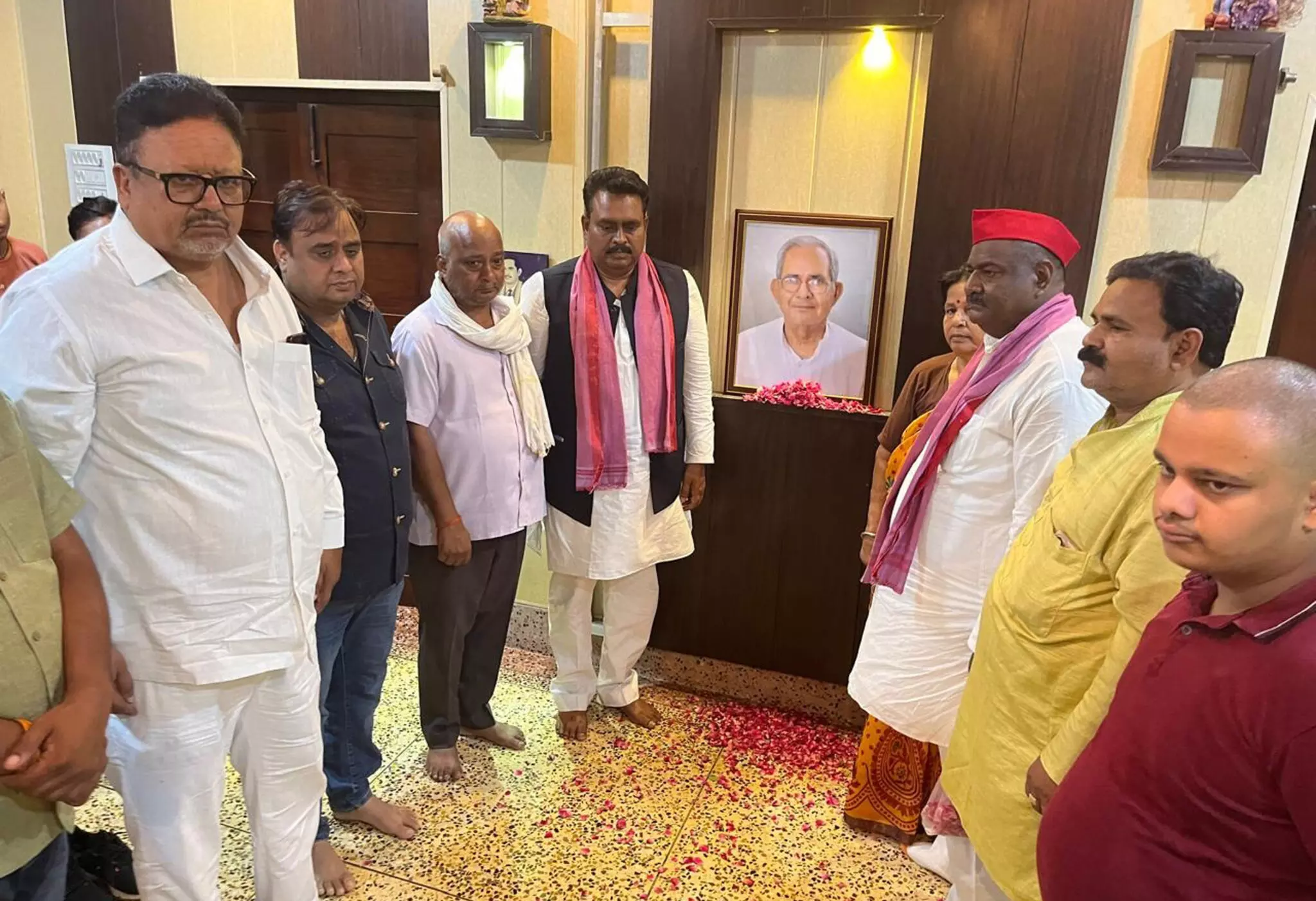 Farrukhabad: छोटे सिंह यादव को डॉ. राजपाल कश्यप की श्रद्धांजलि Farrukhabad: छोटे सिंह यादव को डॉ. राजपाल कश्यप की श्रद्धांजलि