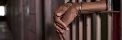 Rajasthan : पुलिस हिरासत में व्यक्ति ने की आत्महत्या Rajasthan : पुलिस हिरासत में व्यक्ति ने की आत्महत्या