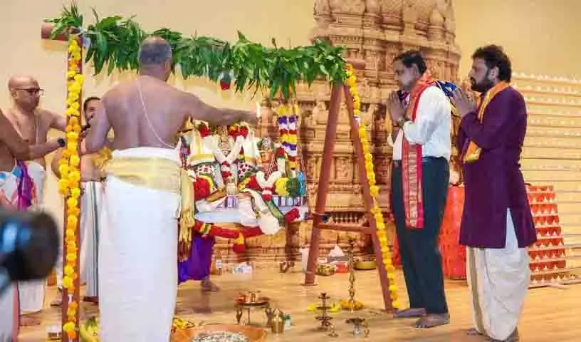 बहरीन में तेलुगु NRI श्री वेंकटेश्वर कल्याणम को भक्तिपूर्वक मनाते बहरीन में तेलुगु NRI श्री वेंकटेश्वर कल्याणम को भक्तिपूर्वक मनाते