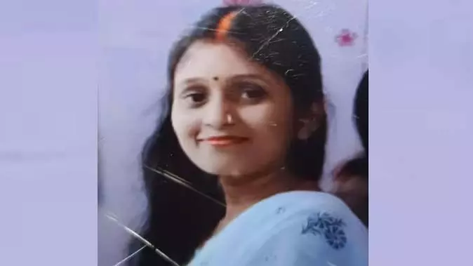 होम लोन की किस्त को लेकर विवाद, रेलवे कर्मचारी की पत्नी ने की आत्महत्या होम लोन की किस्त को लेकर विवाद, रेलवे कर्मचारी की पत्नी ने की आत्महत्या
