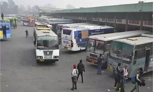 Punjab : रोडवेज कंडक्टर की पिटाई, निजी बस कर्मचारियों ने किया हमला