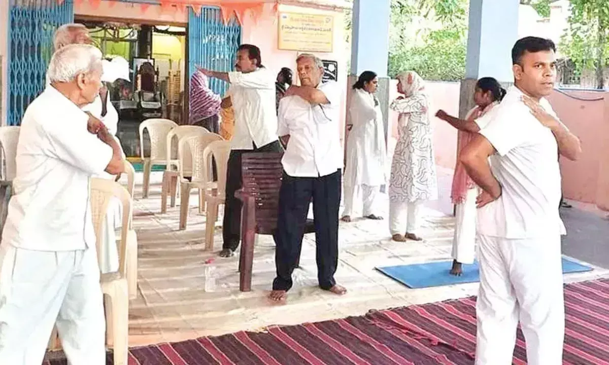 Andhra: श्री सत्य साईं मेधा वेलबीइंग काउंसिल ने IYD मनाया Andhra: श्री सत्य साईं मेधा वेलबीइंग काउंसिल ने IYD मनाया