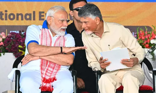 Andhra मुख्यमंत्री नायडू ने योग के वैश्वीकरण के लिए मोदी की सराहना की Andhra मुख्यमंत्री नायडू ने योग के वैश्वीकरण के लिए मोदी की सराहना की
