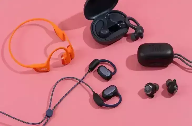 TWS ईयरबड्स से लेकर स्पीकर्स तक, म्यूजिक लवर्स के लिए धमाकेदार ऑफर