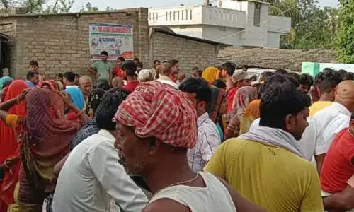 आसमानी आफत का कहर देखने को मिला, गांवों में मातम आसमानी आफत का कहर देखने को मिला, गांवों में मातम