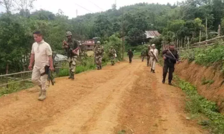 Manipur के चुराचांदपुर में 10 लाख रुपये के मुआवजे के बाद बंद हटाया गया: रिपोर्ट