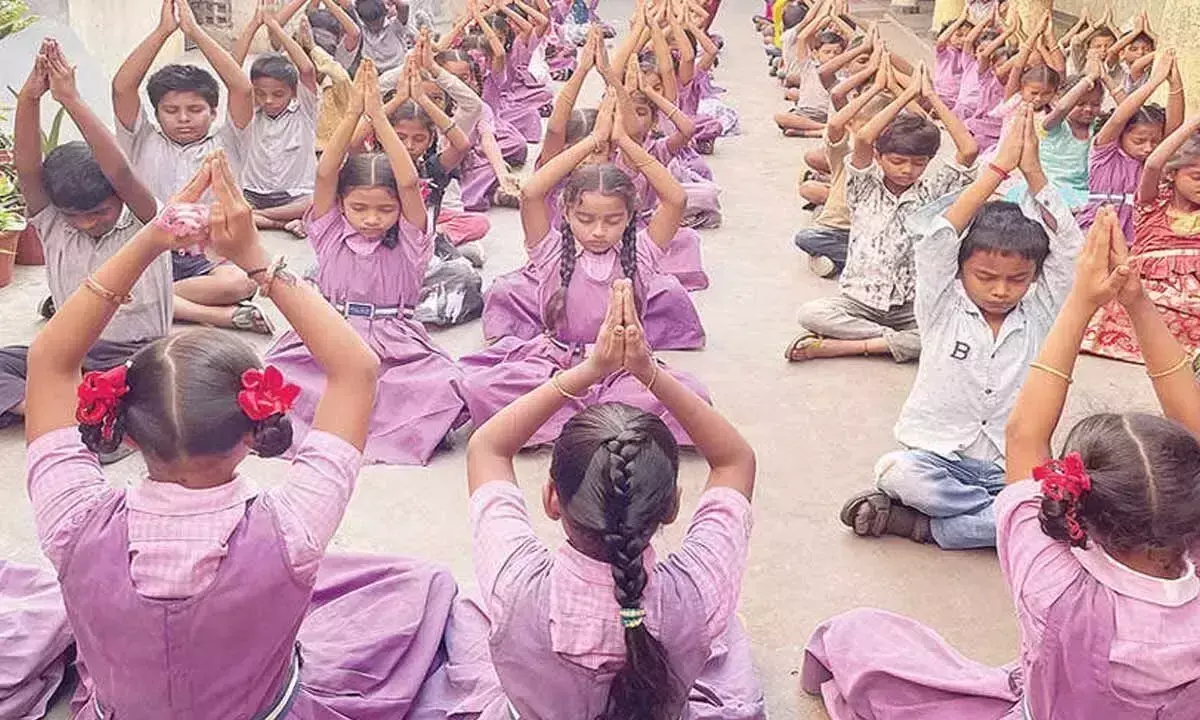 Andhra: राज्य भर के स्कूली बच्चों के लिए खुशी का दिन