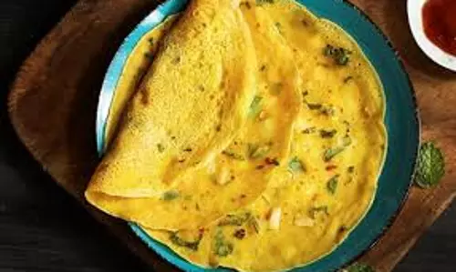 Try करें टमाटर-बेसन वेज ऑमलेट, मिनटों में होगा तैयार