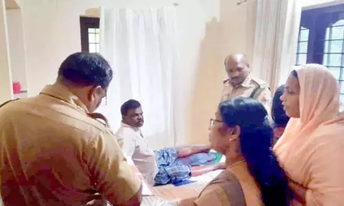 दक्षिण पलायुर में सियारों का हमला; नगरपालिका ने अस्थायी राहत कोष की घोषणा की