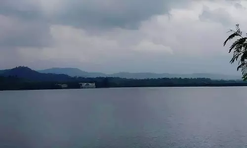Pune: भारी बारिश के बाद खडकवासला बांध 63.30% क्षमता पर पहुंचा Pune: भारी बारिश के बाद खडकवासला बांध 63.30% क्षमता पर पहुंचा