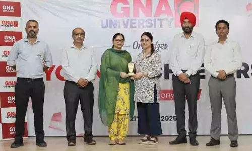 GNA University ने फगवाड़ा के अव्वल छात्रों को किया सम्मानित GNA University ने फगवाड़ा के अव्वल छात्रों को किया सम्मानित