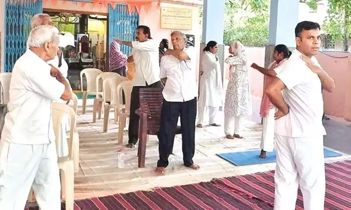 Andhra: श्री सत्य साईं मेधा वेलबीइंग काउंसिल ने IYD मनाया Andhra: श्री सत्य साईं मेधा वेलबीइंग काउंसिल ने IYD मनाया