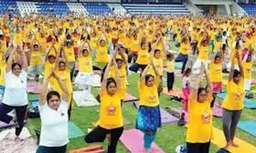 Telangana: कामारेड्डी से निजामाबाद में योग दिवस मनाया गया Telangana: कामारेड्डी से निजामाबाद में योग दिवस मनाया गया