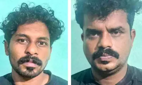 Kerala : नशे में गाड़ी चलाने के आरोप में दो युवक गिरफ्तार Kerala : नशे में गाड़ी चलाने के आरोप में दो युवक गिरफ्तार