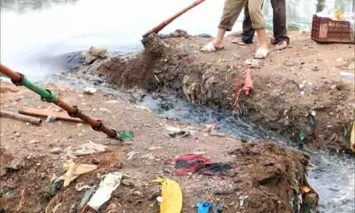 Ludhiana: मानसून की समस्याओं से निपटने के लिए नगर निगम ने कमर कस ली Ludhiana: मानसून की समस्याओं से निपटने के लिए नगर निगम ने कमर कस ली