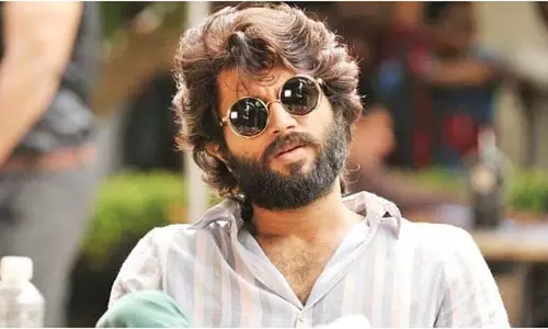 Vijay Deverakonda : लगा गंभीर आरोप, पुलिस में दर्ज हुई शिकायत