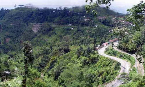 दार्जिलिंग के लिए नई सड़क का प्रयास: वैकल्पिक मार्ग पर DPR तैयार करेगा सलाहकार