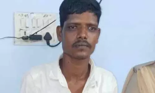 कुकरी पारा में चाकू लेकर घूम रहा बदमाश गिरफ्तार