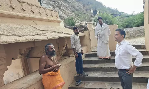 Jaipur: जिला कलेक्टर डॉ. जितेन्द्र कुमार सोनी कर रहे विकास कार्यों की निरंतर मॉनिटरिंग Jaipur: जिला कलेक्टर डॉ. जितेन्द्र कुमार सोनी कर रहे विकास कार्यों की निरंतर मॉनिटरिंग
