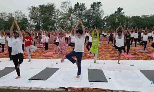 योग दिवस पर स्वस्थ जीवन के लिए Tarn Taran एकजुट