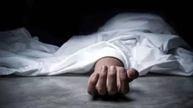 Punjab : प्रॉपर्टी डीलर, पत्नी और बेटे की मौत, एसयूवी में मिला परिवार Punjab : प्रॉपर्टी डीलर, पत्नी और बेटे की मौत, एसयूवी में मिला परिवार