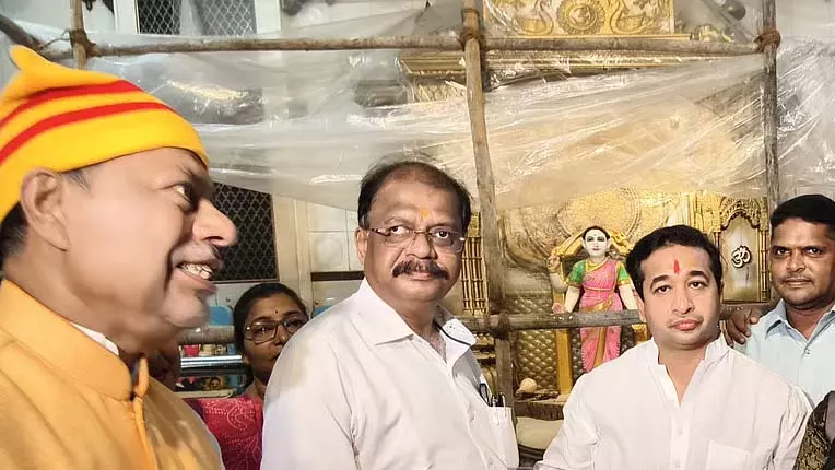 Maharashtra : मंत्री नितेश राणे ने वर्सोवा के मछुआरों को जेटी विकास और बाजार सुविधाओं का आश्वासन दिया Maharashtra : मंत्री नितेश राणे ने वर्सोवा के मछुआरों को जेटी विकास और बाजार सुविधाओं का आश्वासन दिया