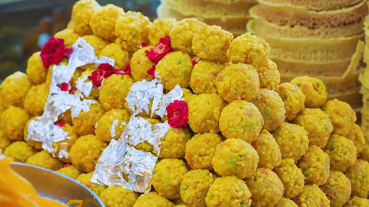 Pune : स्थानीय मिठाई की दुकान से खरीदे गए लड्डू में इंसानी उंगली मिलने से परिवार भयभीत Pune : स्थानीय मिठाई की दुकान से खरीदे गए लड्डू में इंसानी उंगली मिलने से परिवार भयभीत