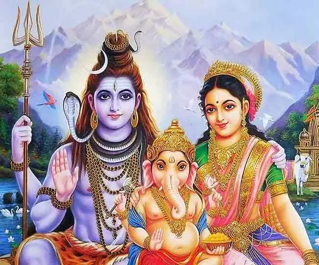 Som Pradosh Vrat: शिव की पूजा से पाएं जीवन में शांति और सफलता, जानें शुभ मुहूर्त और महत्व Som Pradosh Vrat: शिव की पूजा से पाएं जीवन में शांति और सफलता, जानें शुभ मुहूर्त और महत्व
