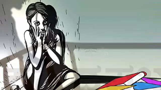 सरकारी स्कूल का शिक्षक 24 छात्राओं का यौन उत्पीड़न करने के आरोप में गिरफ्तार सरकारी स्कूल का शिक्षक 24 छात्राओं का यौन उत्पीड़न करने के आरोप में गिरफ्तार
