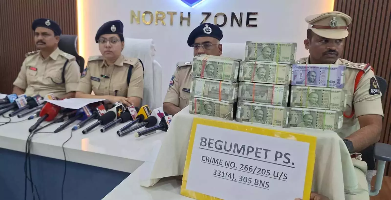Telangana: 46 लाख रुपये की चोरी करने के आरोप में एक व्यक्ति को हिरासत में लिया गया Telangana: 46 लाख रुपये की चोरी करने के आरोप में एक व्यक्ति को हिरासत में लिया गया