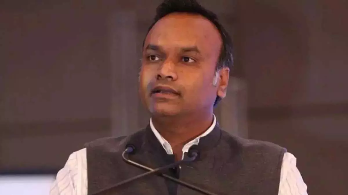 एसडीपीआई ने कर्नाटक के मंत्री की अमेरिका यात्रा के लिए राजनीतिक मंजूरी देने से केंद्र सरकार के इनकार की निंदा की एसडीपीआई ने कर्नाटक के मंत्री की अमेरिका यात्रा के लिए राजनीतिक मंजूरी देने से केंद्र सरकार के इनकार की निंदा की