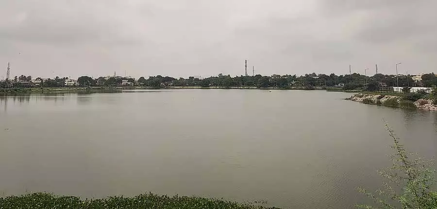 Karnataka : करोड़ों रुपए खर्च होने के बावजूद ऐतिहासिक सोमप्पा झील अपरिवर्तित Karnataka : करोड़ों रुपए खर्च होने के बावजूद ऐतिहासिक सोमप्पा झील अपरिवर्तित