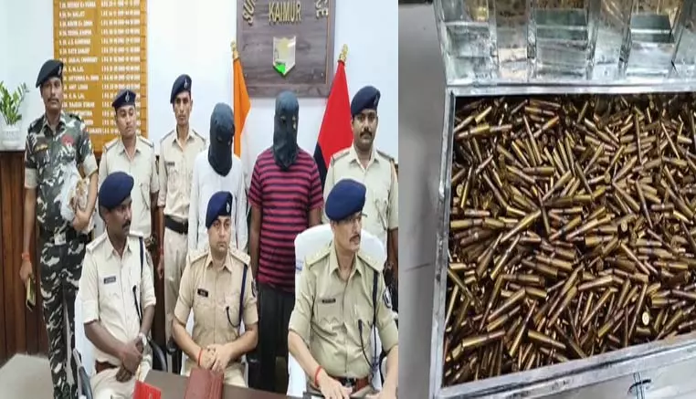 कार की डिक्की से 3,700 जिंदा कारतूस के साथ दो गिरफ्तार कार की डिक्की से 3,700 जिंदा कारतूस के साथ दो गिरफ्तार